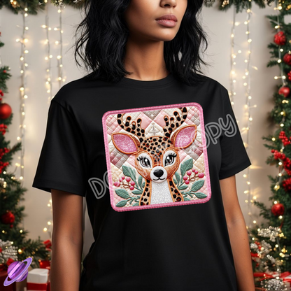 QUILTED LEOPARD DEER PATCH TEE