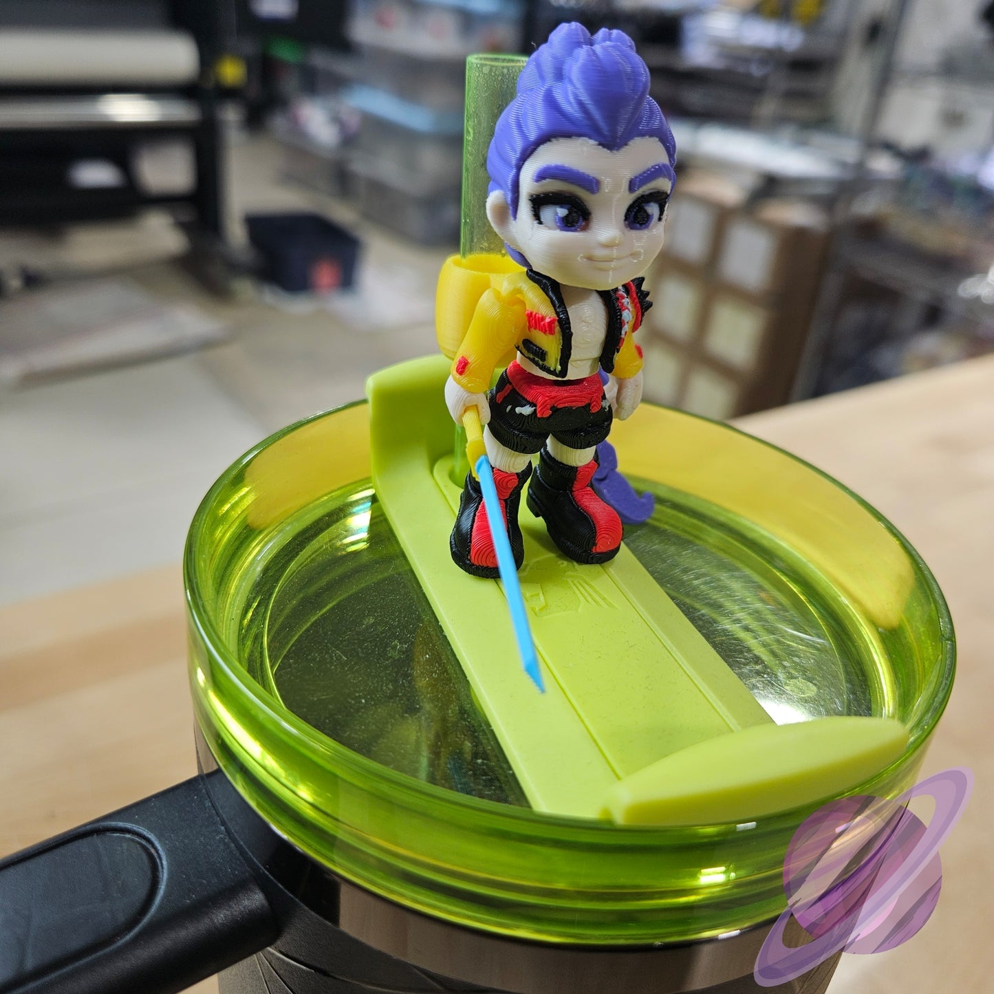 HUNTER GIRL-3D PRINTED STRAW BUDDY