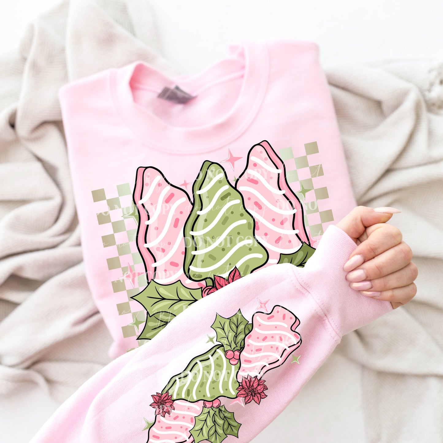 TREE SNACK SWEATSHIRT W/ SLEEVE PRINT