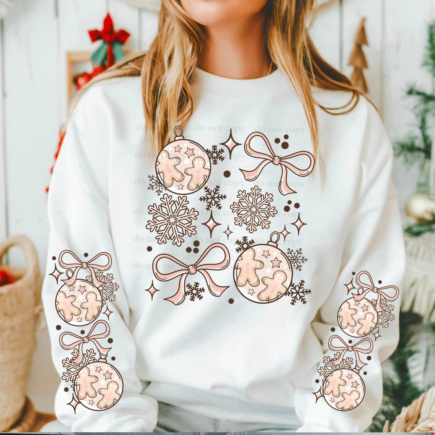 ORNAMENT BOWS SWEATSHIRT W/ SLEEVE PRINT