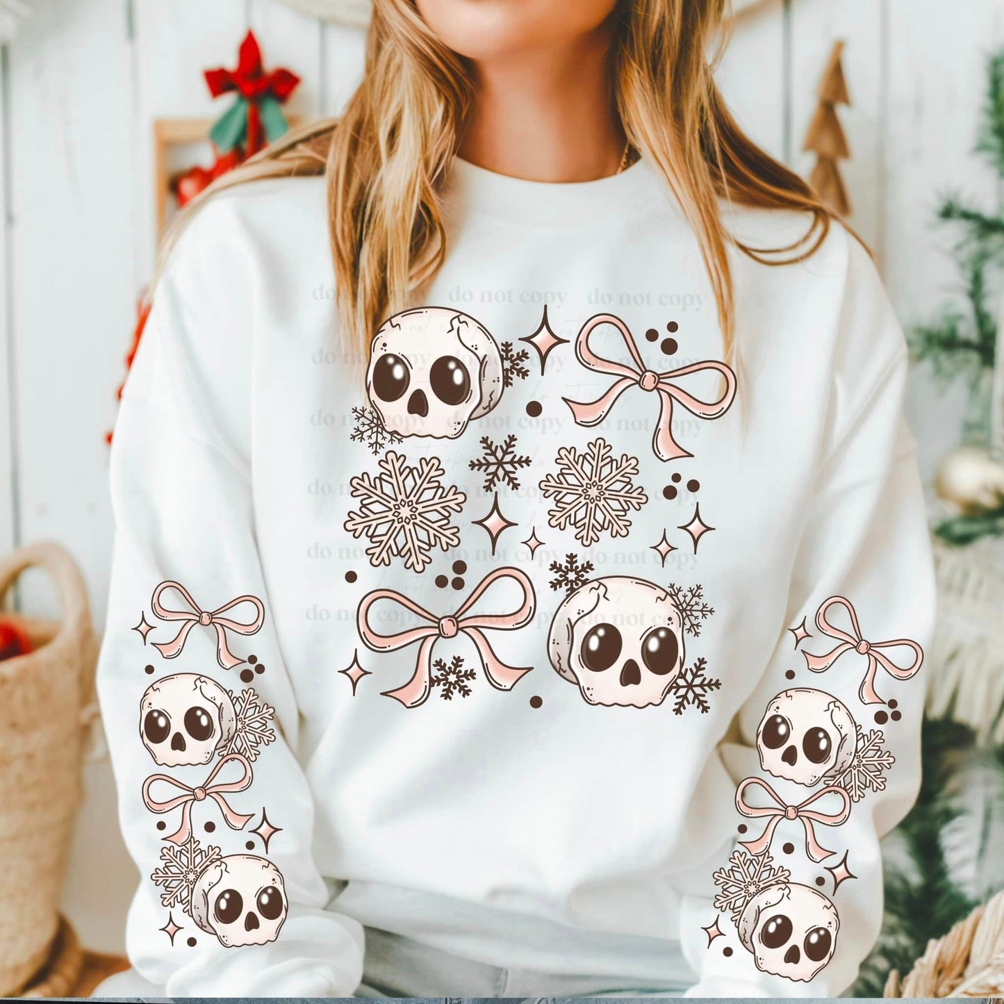 SKULL BOWS SWEATSHIRT W/ SLEEVE PRINT