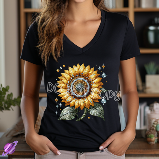 DAZZLING SUNFLOWER TEE VNECK