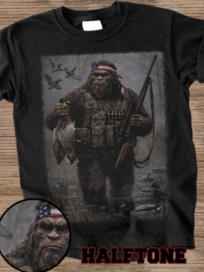BIG FOOT HALF TONE TEE