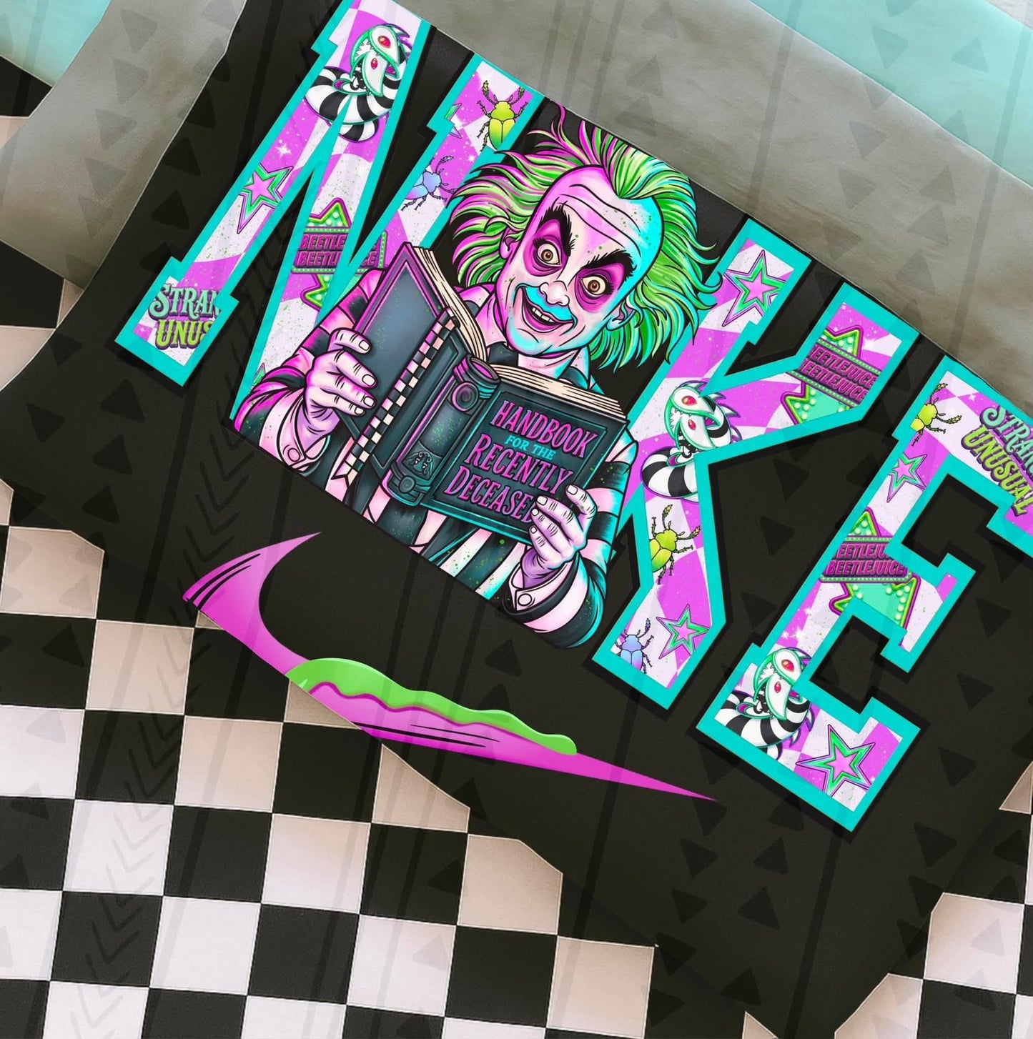 PINK HORROR BJUICE TEE