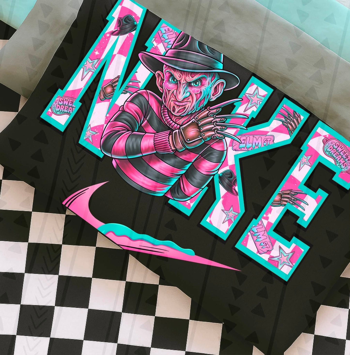 PINK HORROR FRED TEE