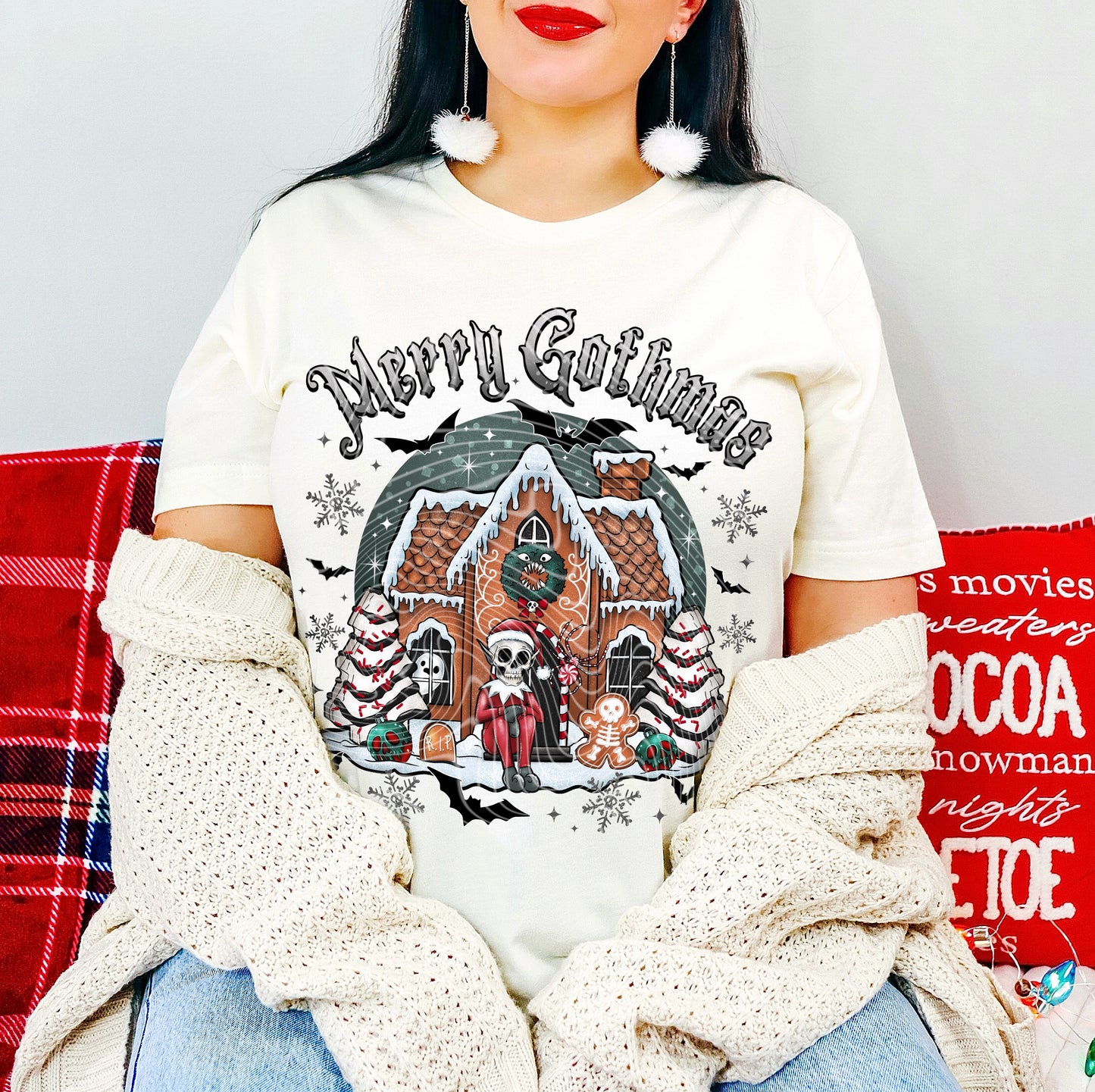 MERRY GOTHMAS SWEATSHIRT W/ SLEEVE PRINT