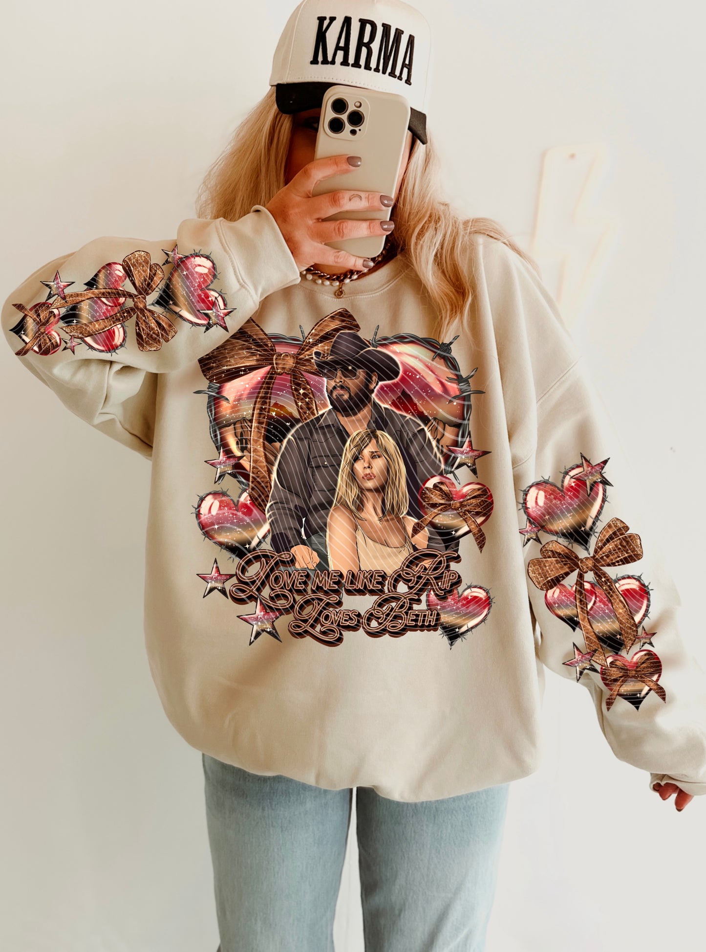 LOVE ME RIP SWEATSHIRT W/ SLEEVE PRINT