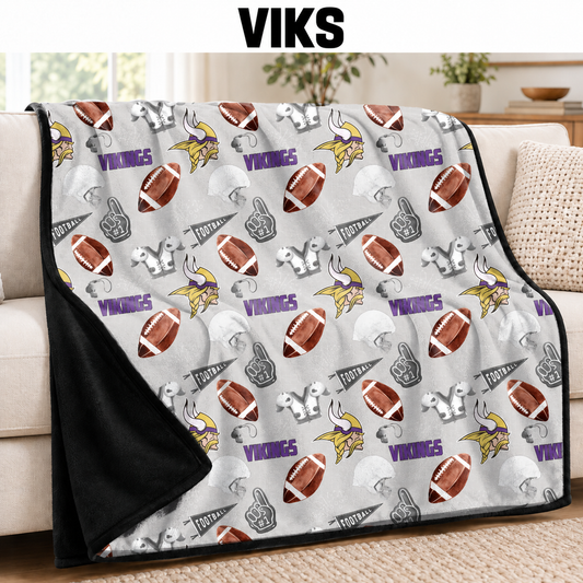 VIKS-FOOTBALL SOFT BLACK THROW-PREORDER CLOSING 9/30