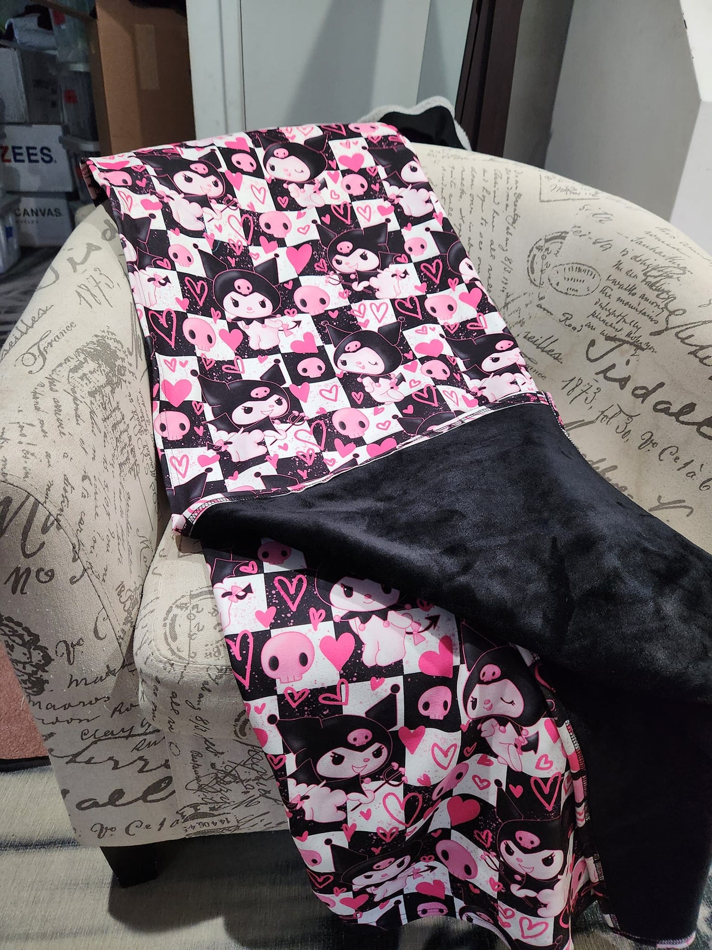 SUNNY STITCHED - BLACK VELVET WEIGHTED BLANKET ROUND 4 PREORDER CLOSING 10/16