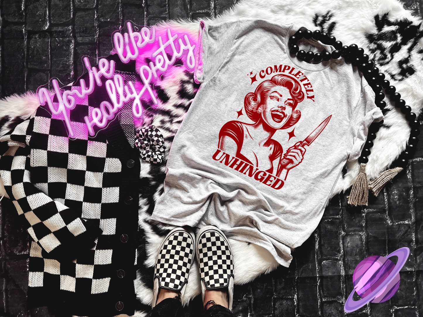 UNHINGED TEE