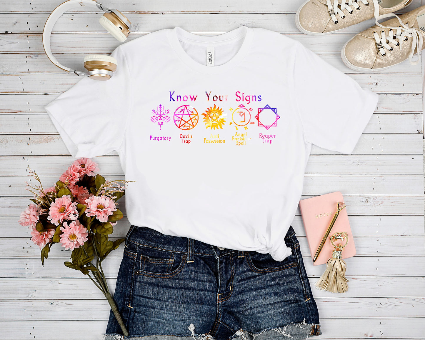 OUTFIT RUN 3-COLORFUL SUPERNAT KNOW YOUR SIGNS TEE