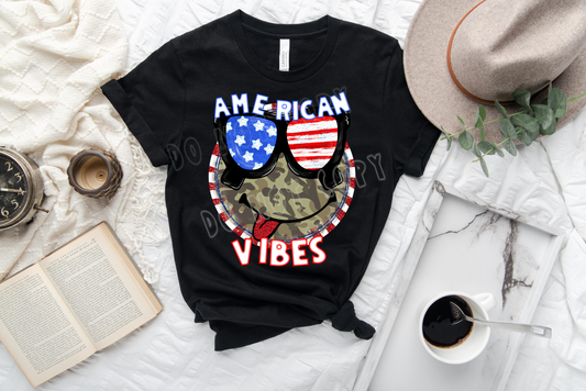 AMERICAN VIBES TEE