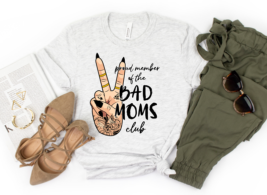 BAD MOMS TEE