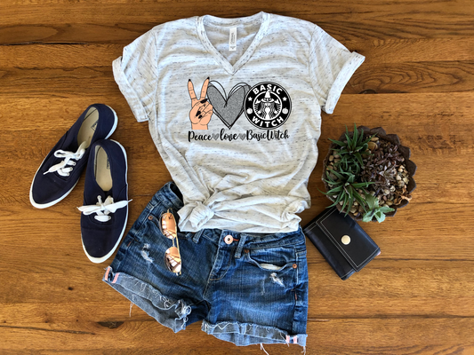 PEACE LOVE BASIC WITCH GRAPHIC TEE