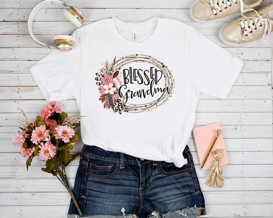 BLESSED GRANDMA GRAPHIC TEE