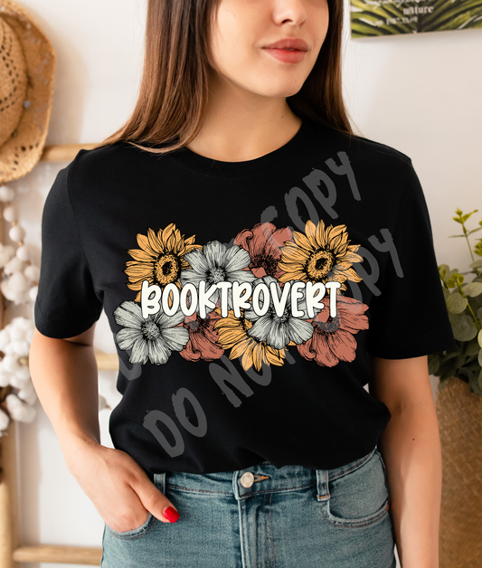 BOOKTROVERT TEE